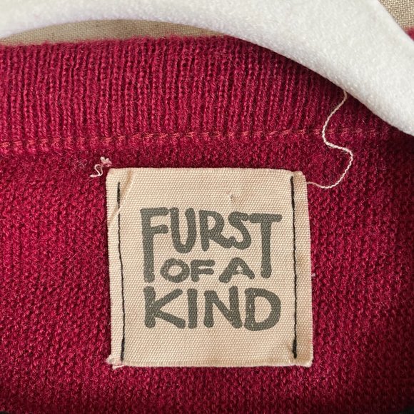 Burgundy Lace-Up Vintage Sweater - Picture 4 of 4